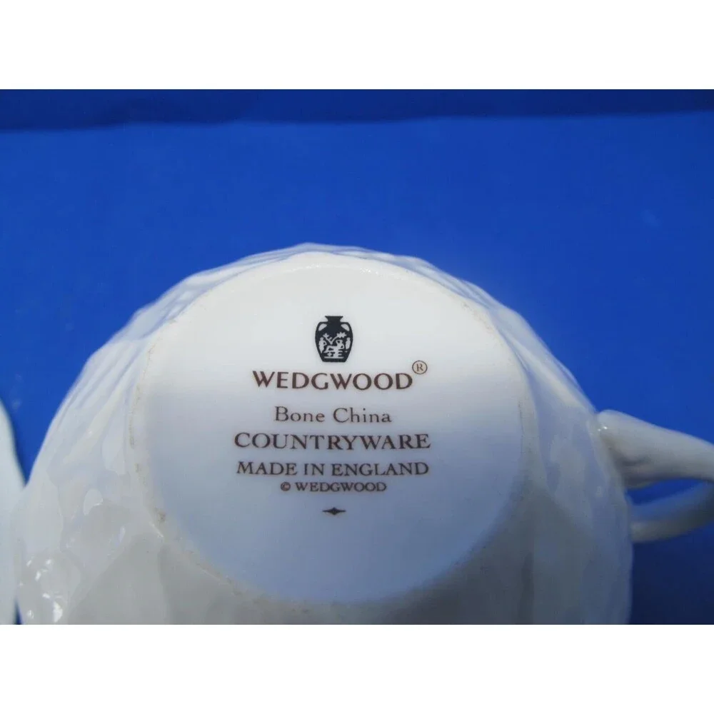 Wedgwood countryware white